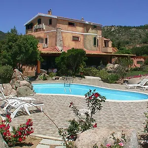 https://angelo-e-arcangela.in-sardinia.net